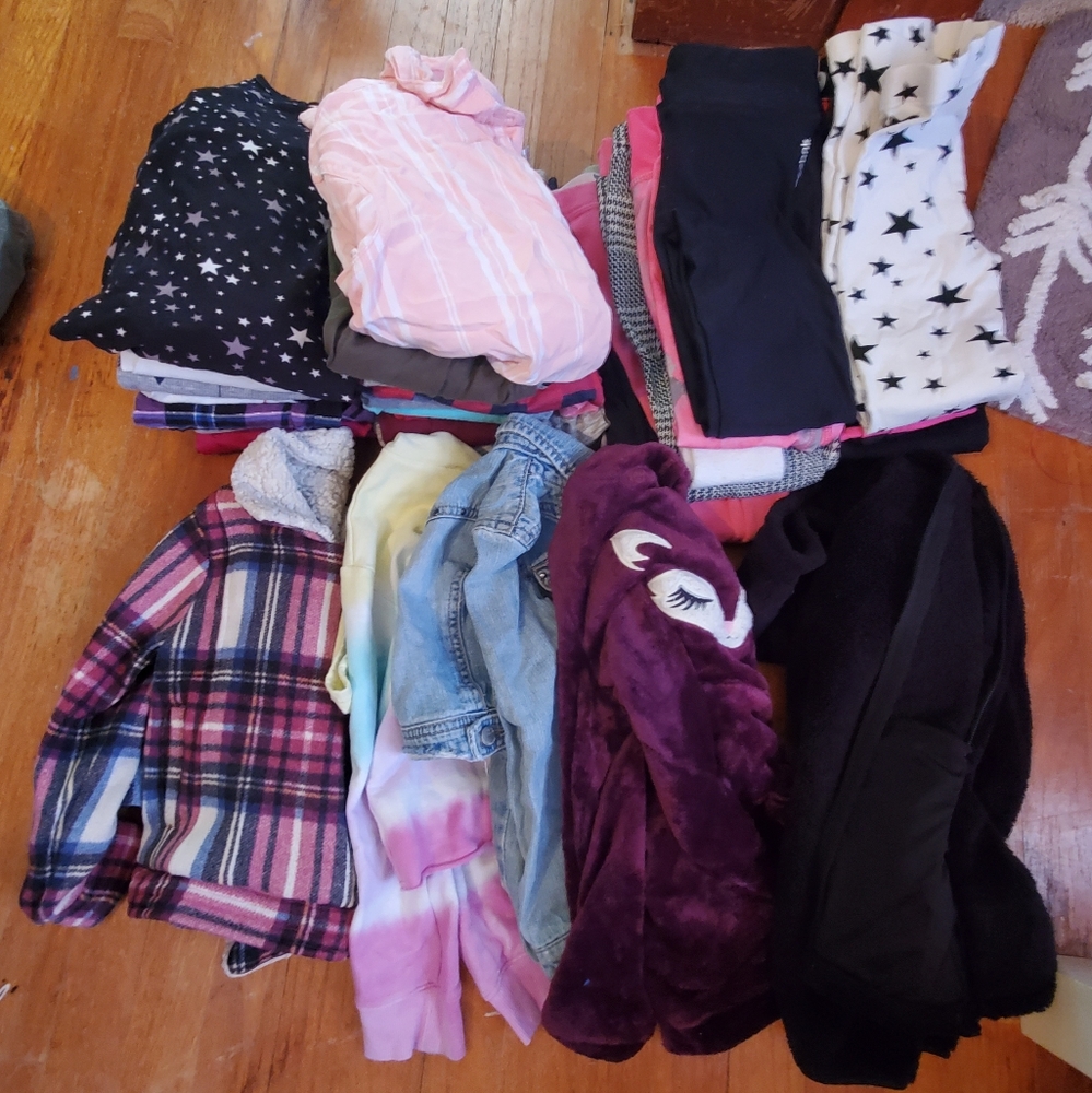 Girls size 6 fall/winter clothes